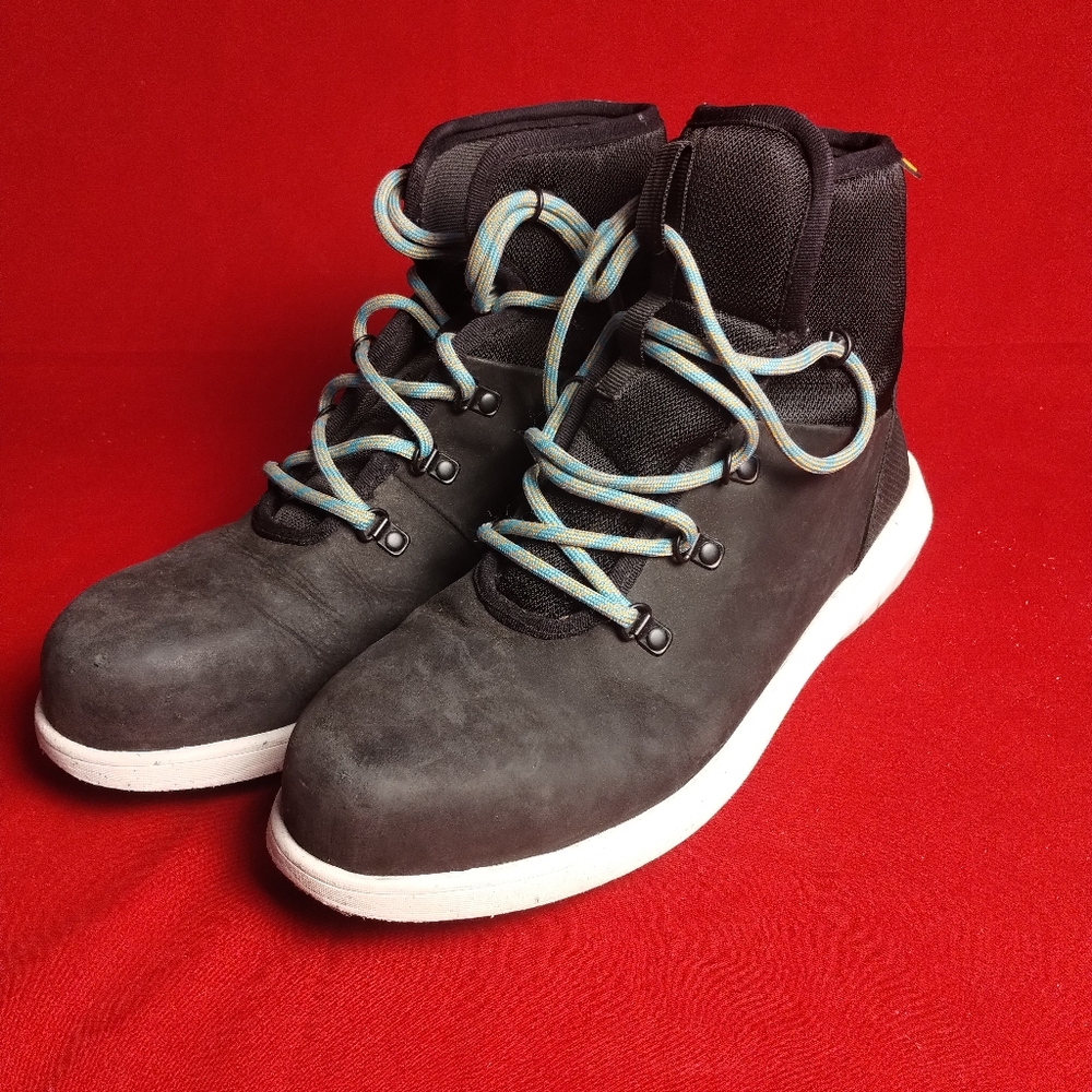 BOGS Black Cypress Boots - Womens 10